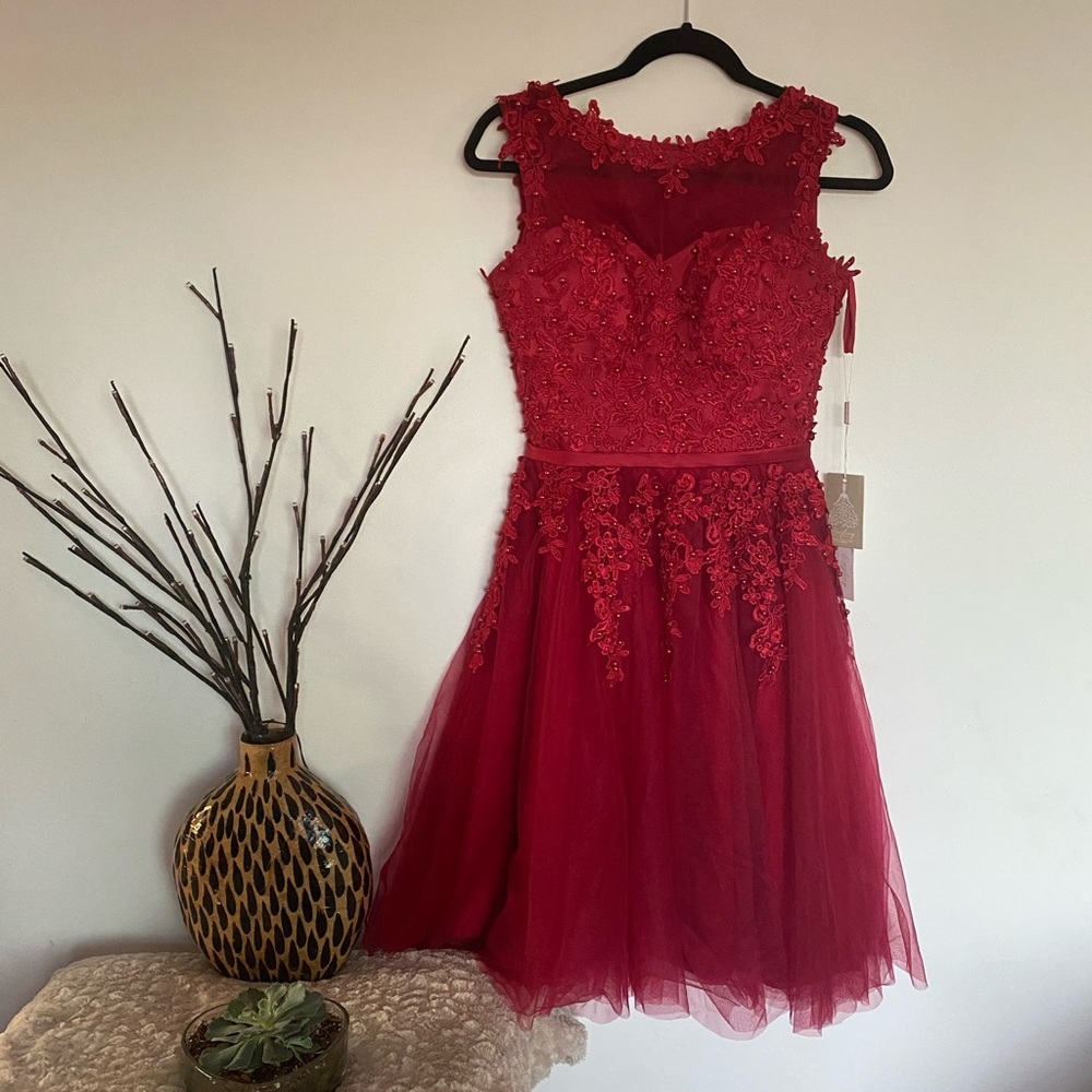 Huifany Bridal Dress NWT